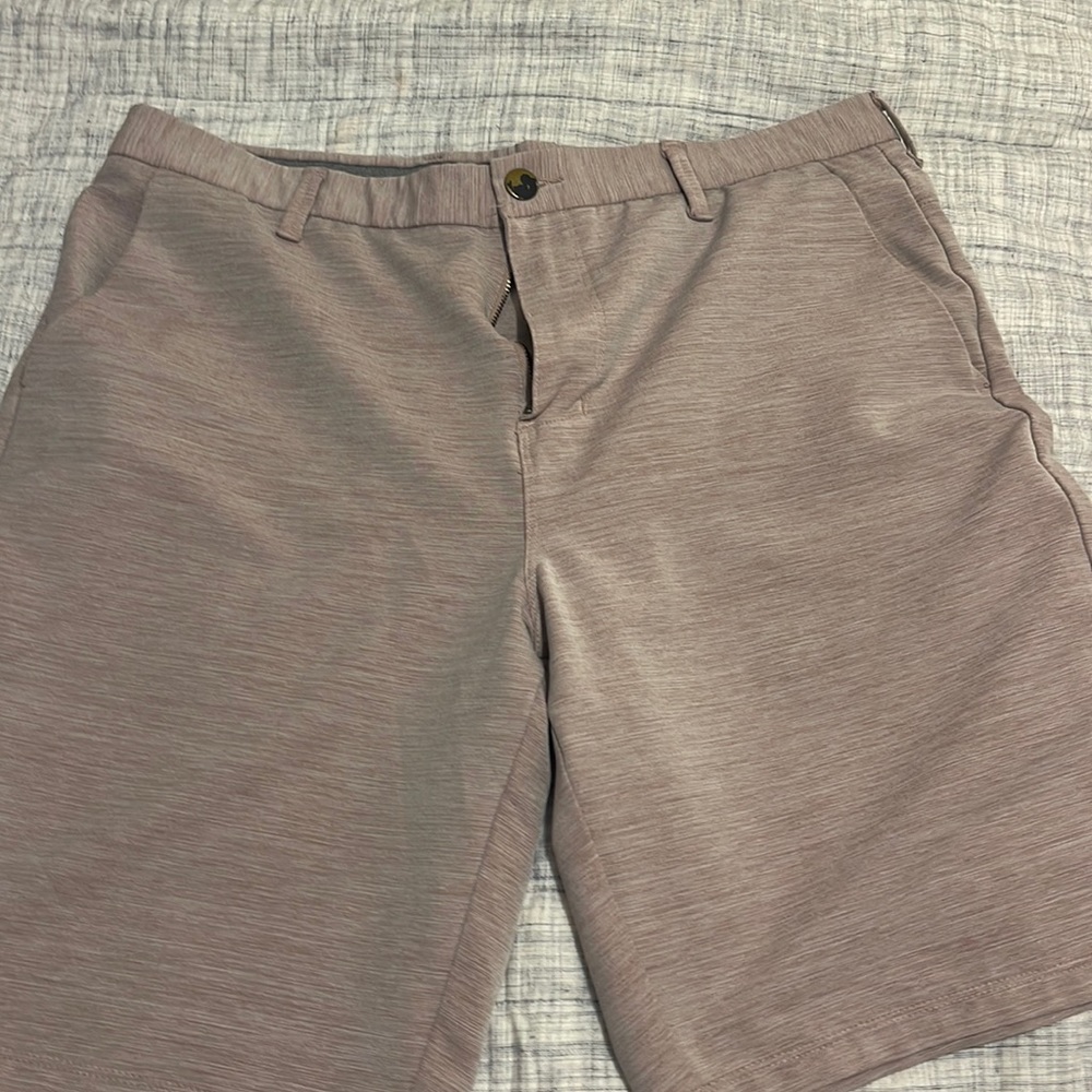 Men’s golf shorts size 36